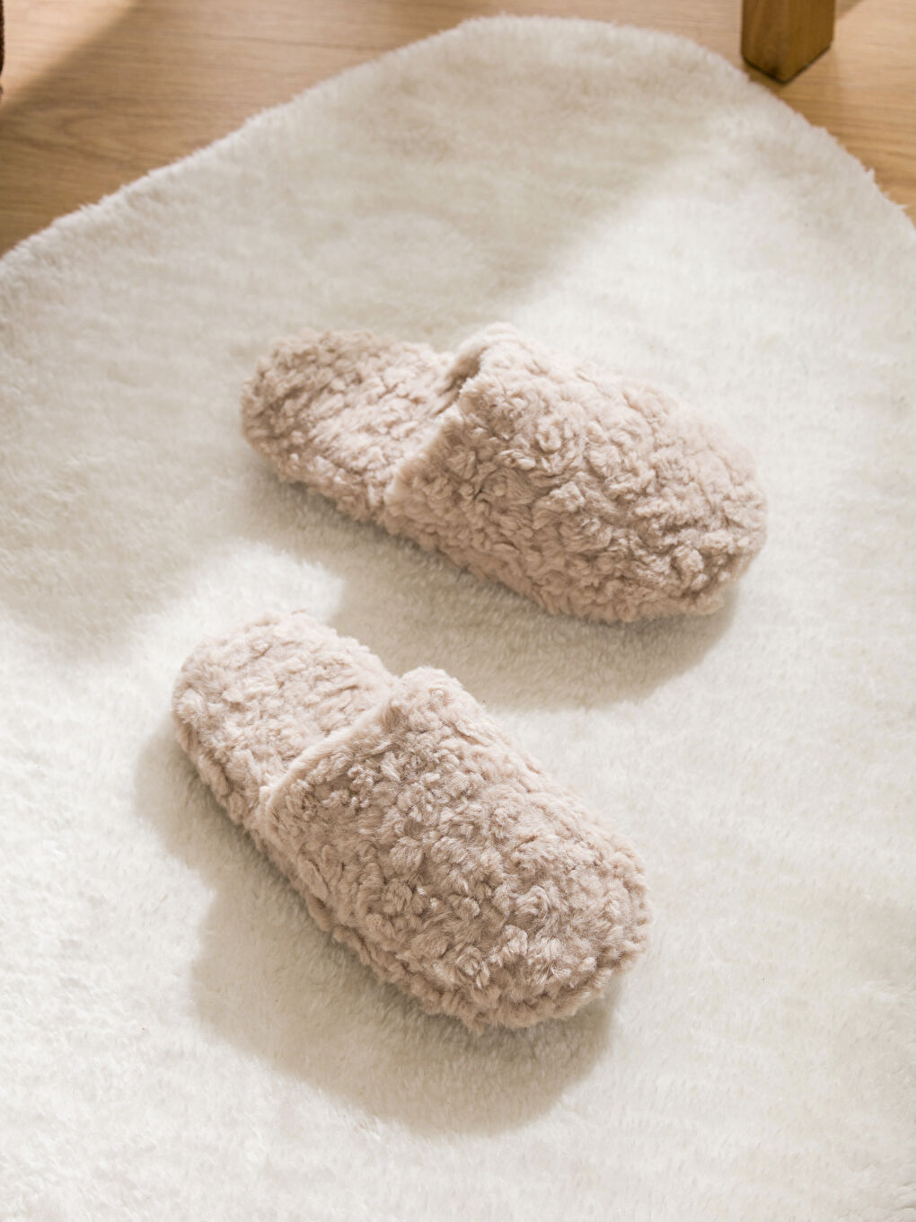 Chaussons en Peluche pour Femmes-1