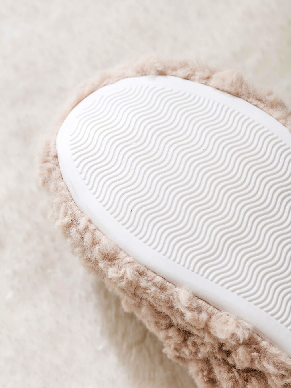 Chaussons en Peluche pour Femmes-4