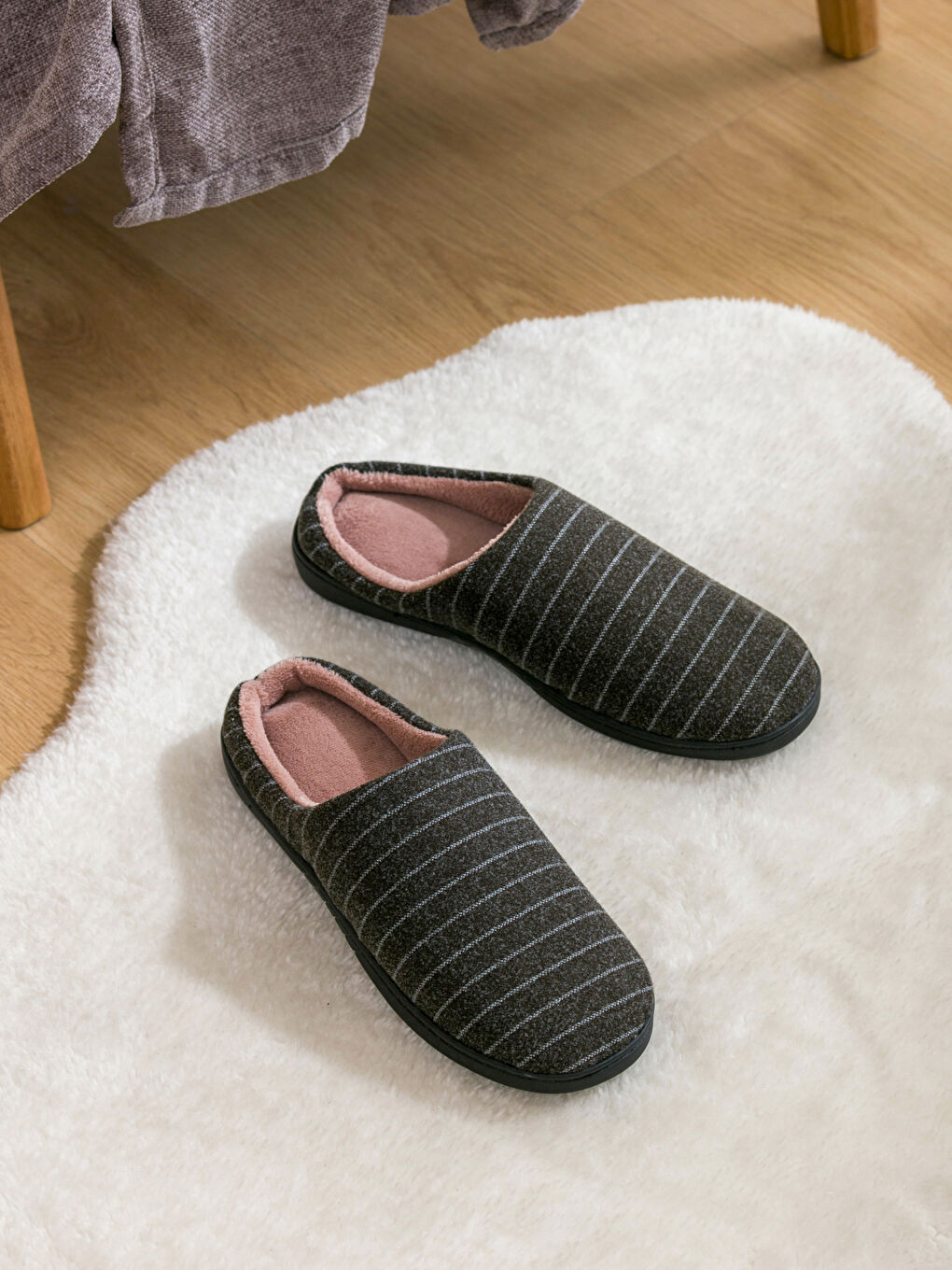 LCW STEPS Striped Embroidered Men's Home Slippers -W4CA31Z8-YEC
