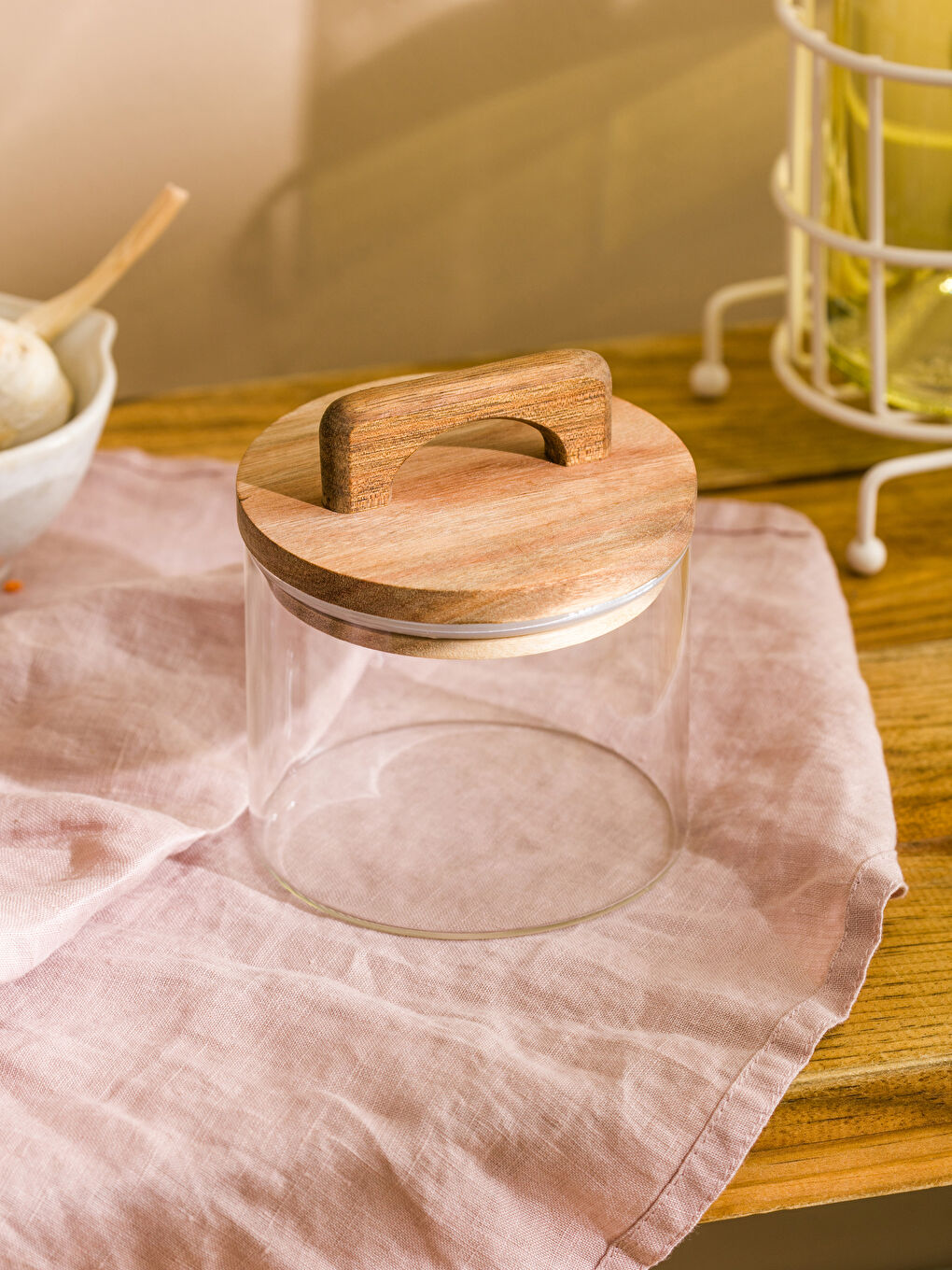 Wooden Lid Glass Storage Container 540 ml-1