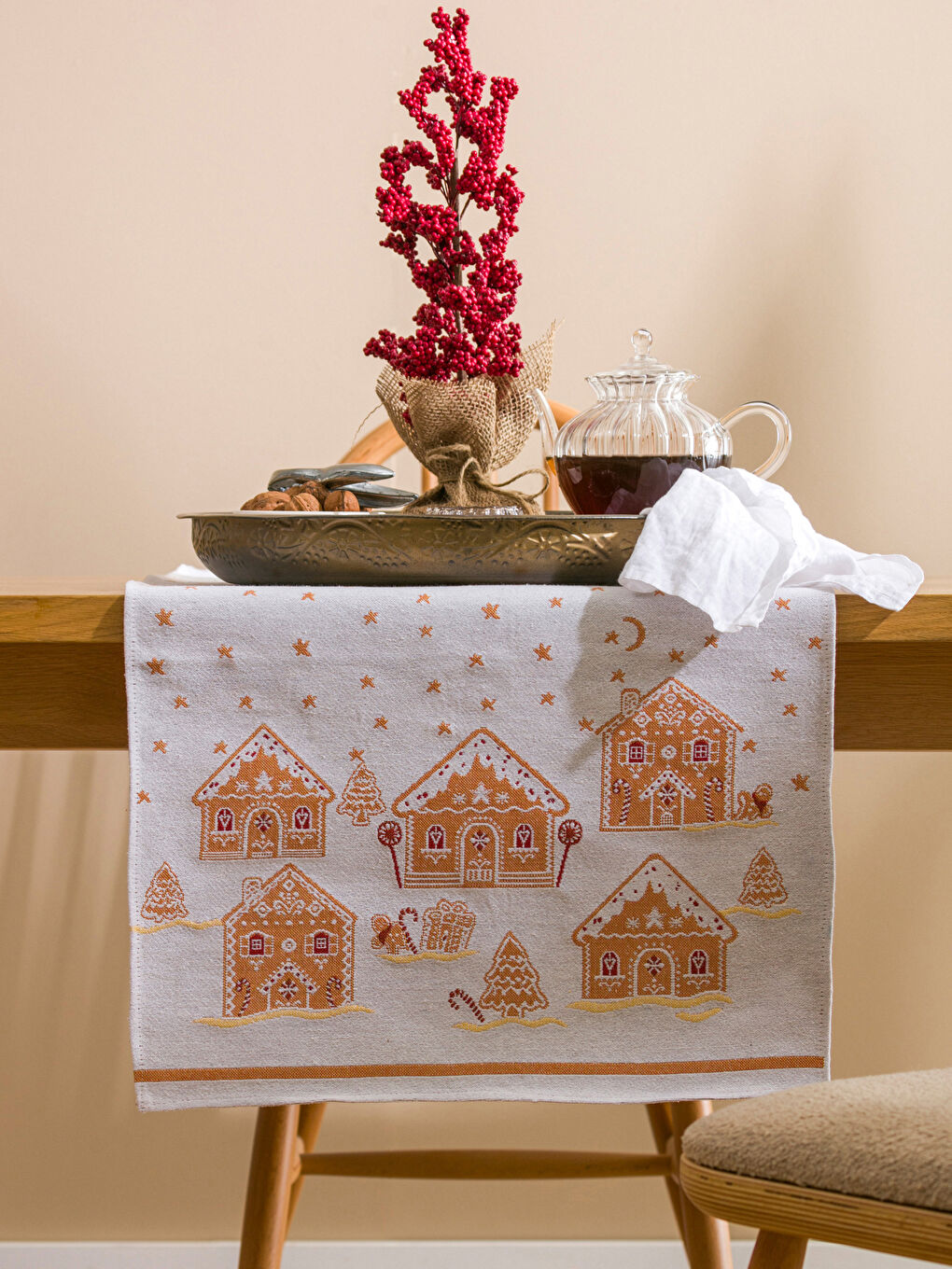 LCW HOME Christmas Themed Runner 45x150 cm -W4CI17Z8-F9C