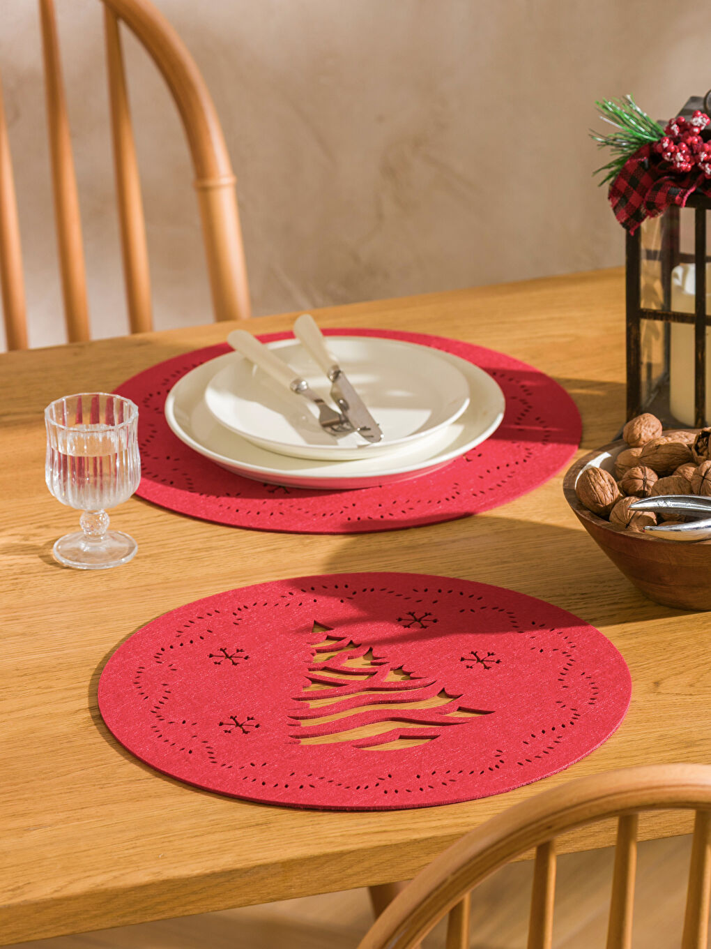 LCW HOME Weihnachtlich Gestalteter Unterteller 2er-Pack 38 cm -W4CP24Z8-YHV