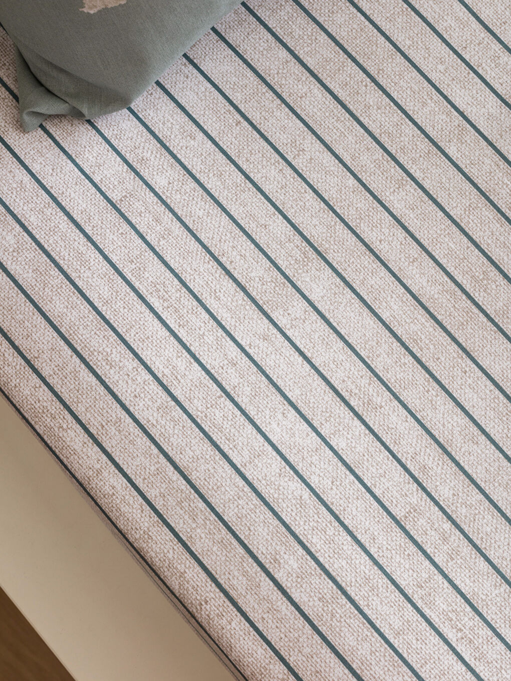 Karışık Pamuklu Baskılı Çift Kişilik Nevresim Takımı-4