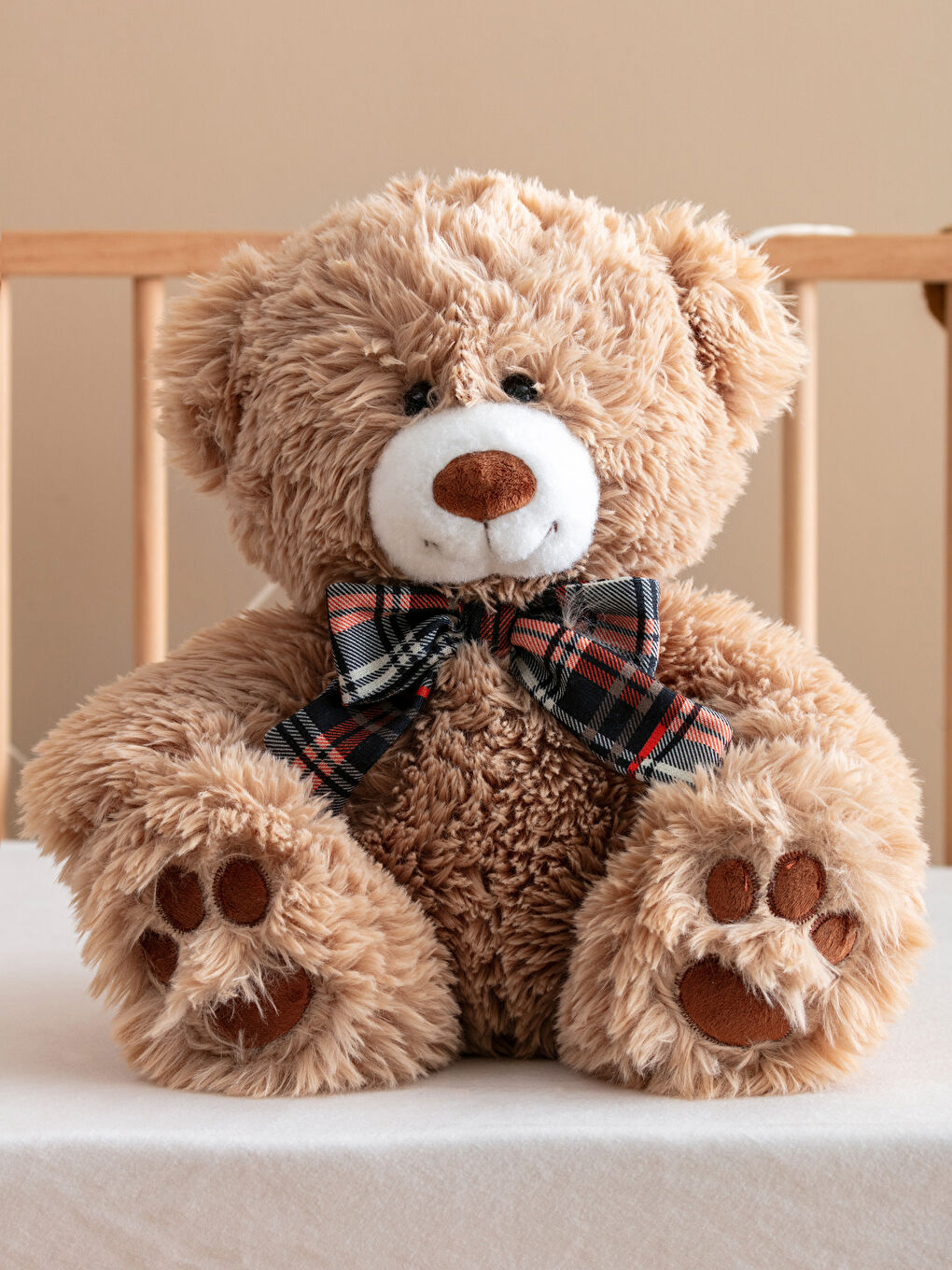 LCW HOME Kahverengi Pelüş Ayıcık Teddy Bebek Kırlent 35 Cm - 1