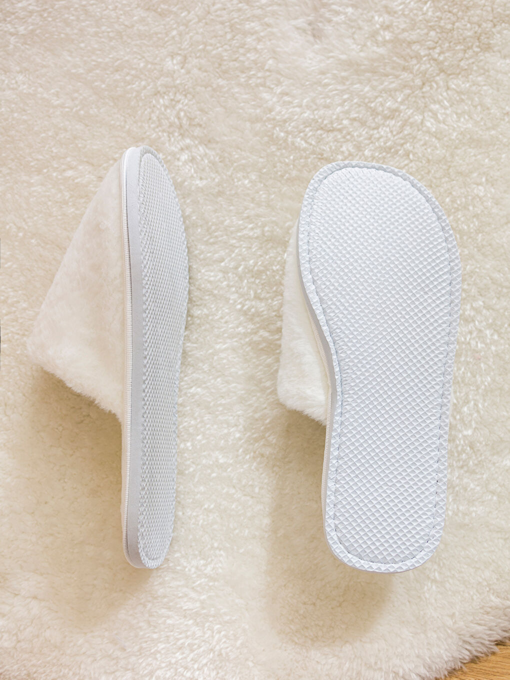 Plush Women's Home Slippers-3