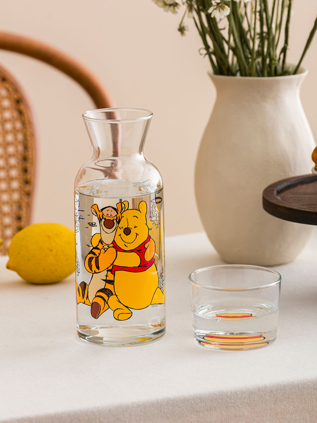 LCW HOME Karışık Baskılı Winnie The Pooh Baskılı Baş Ucu Sürahisi 700 Ml