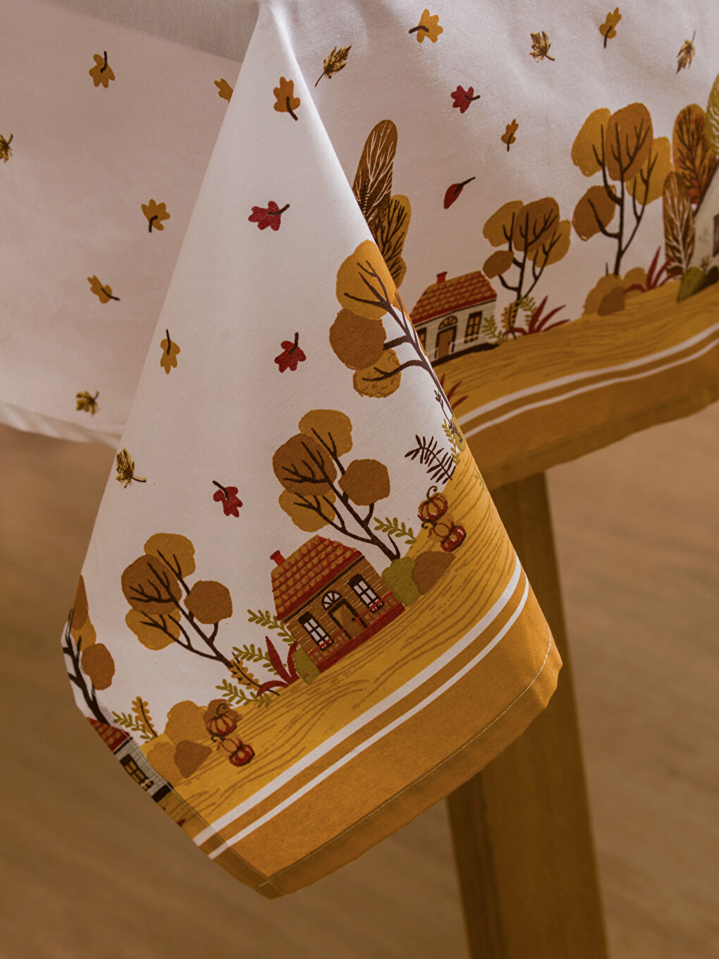 Printed Tablecloth 150x220 cm-2