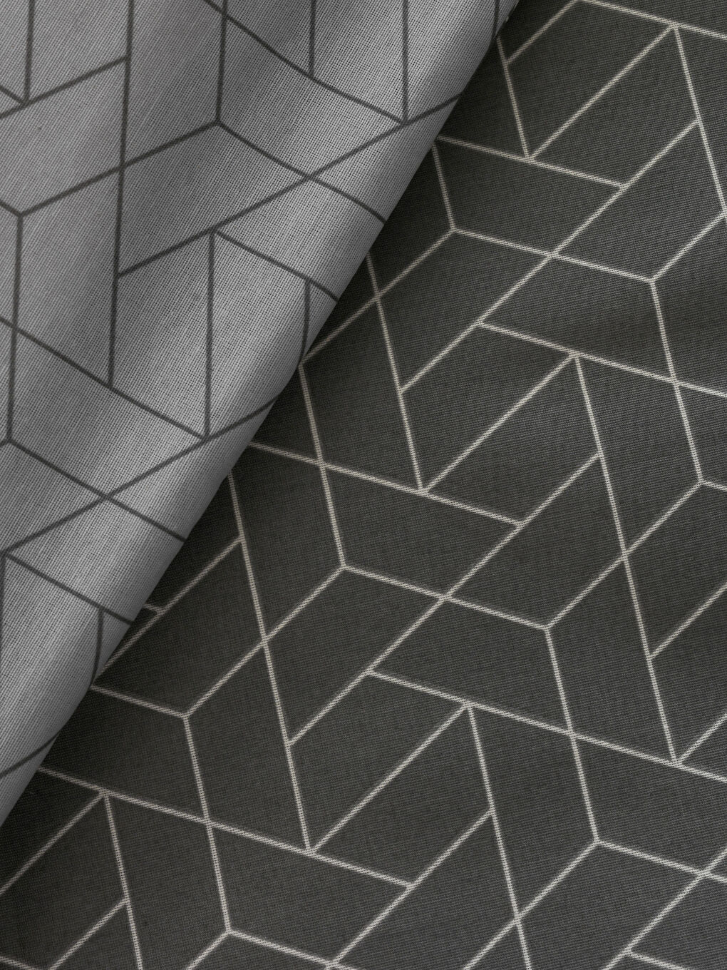 Gri Desenli Çift Kişilik Nevresim Seti-4