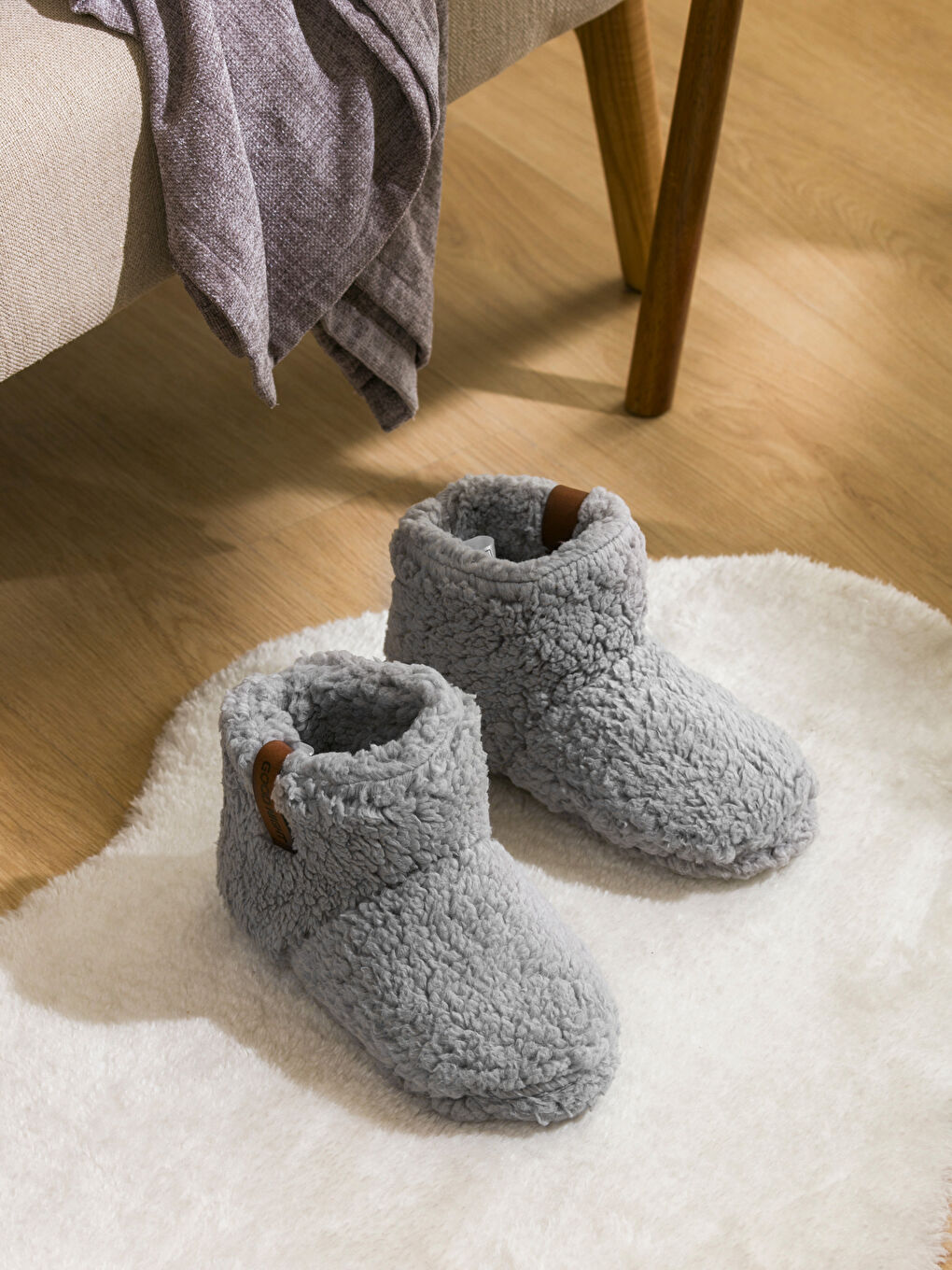 Plain Plush Women's Home Slipper Boots-1