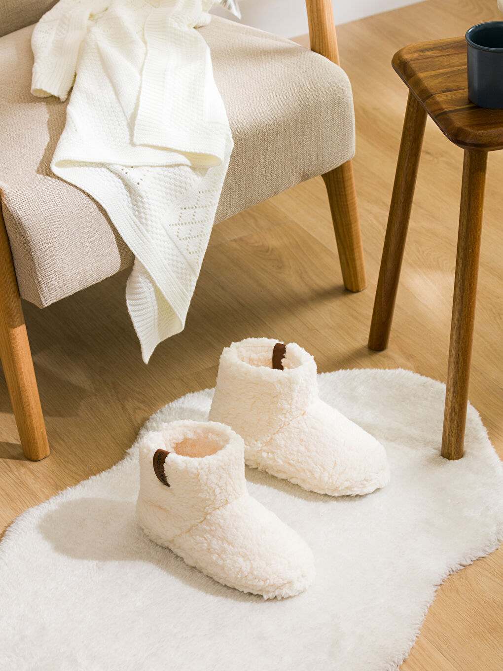 Plain Plush Women's Home Slipper Boots