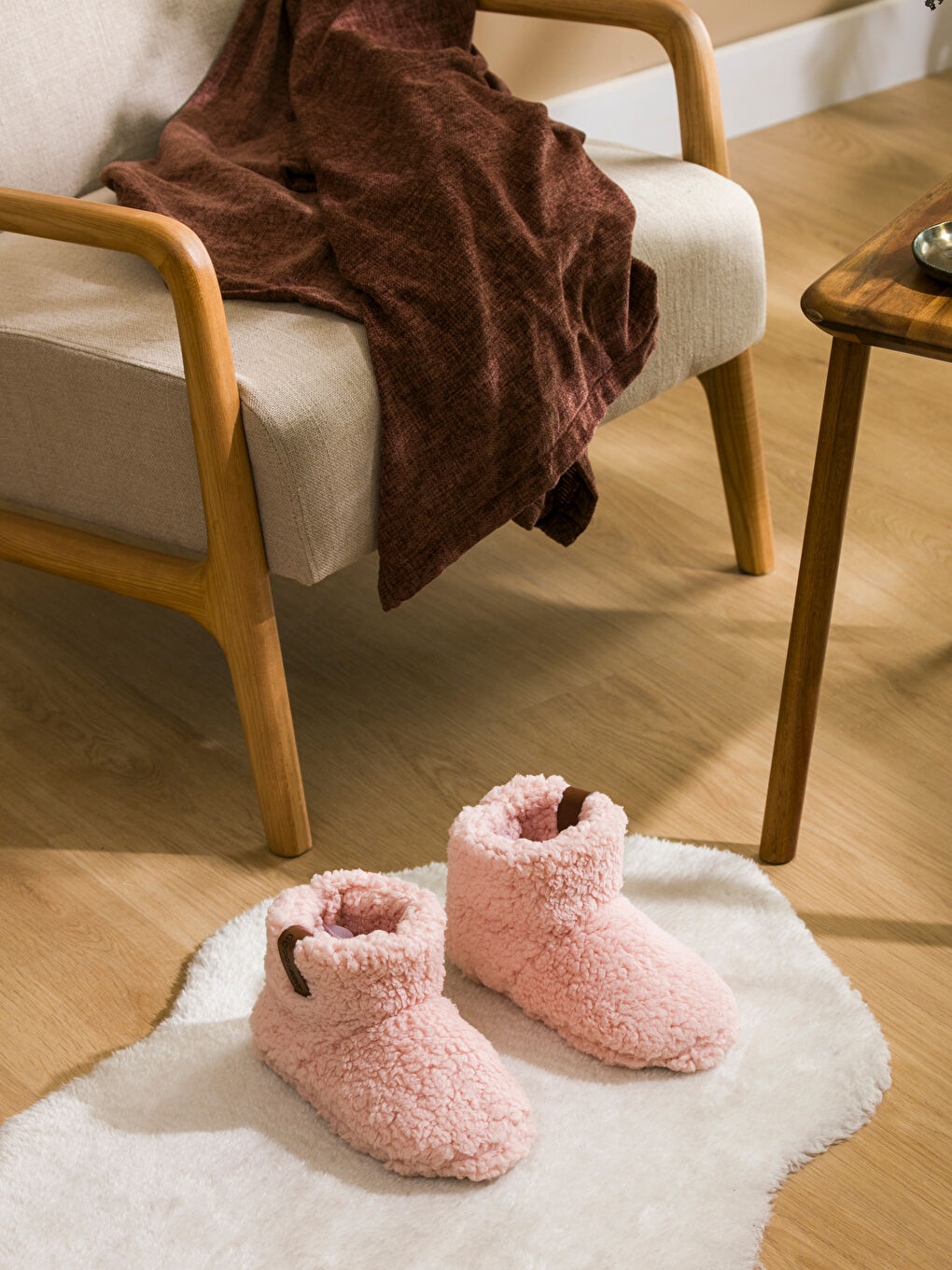 Bottes Pantoufles d'Accueil en Peluche Unies pour Femmes