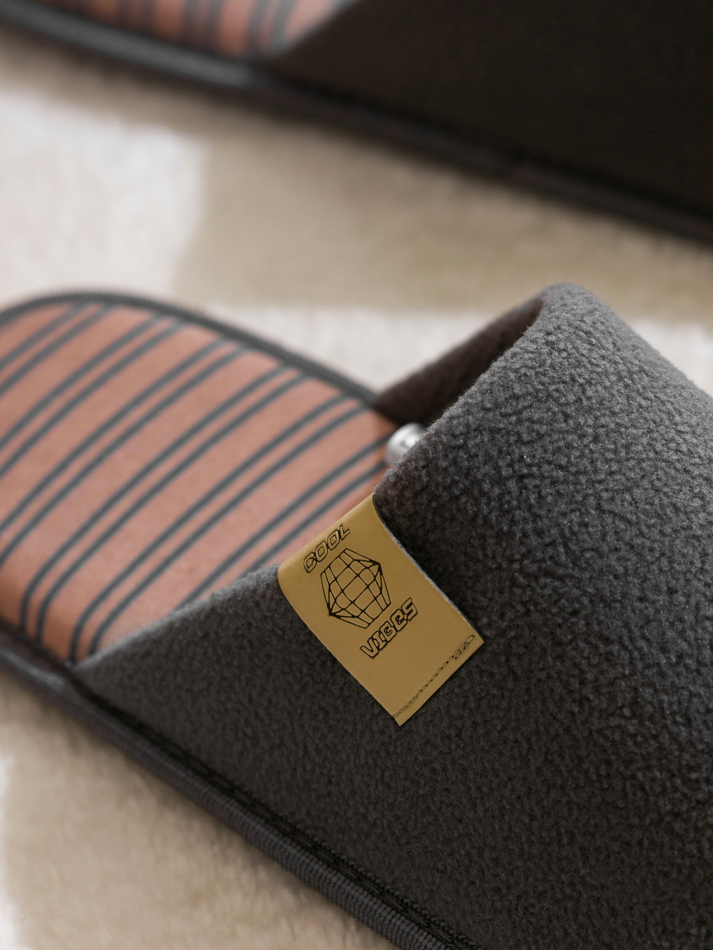 Striped Men's Home Slippers-2
