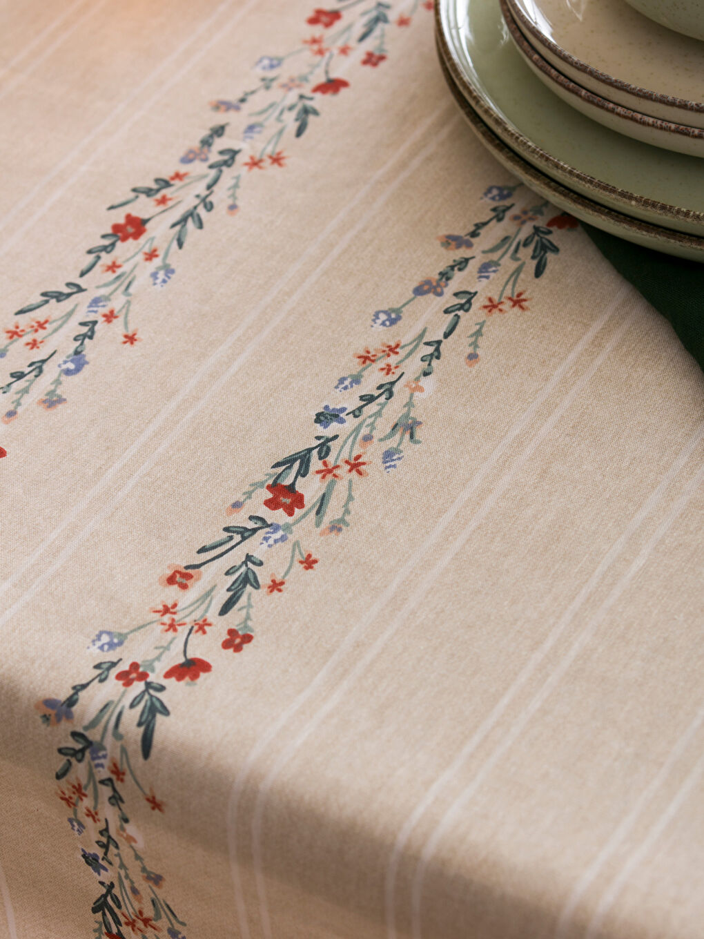 Floral Patterned Tablecloth 150x200 cm-3