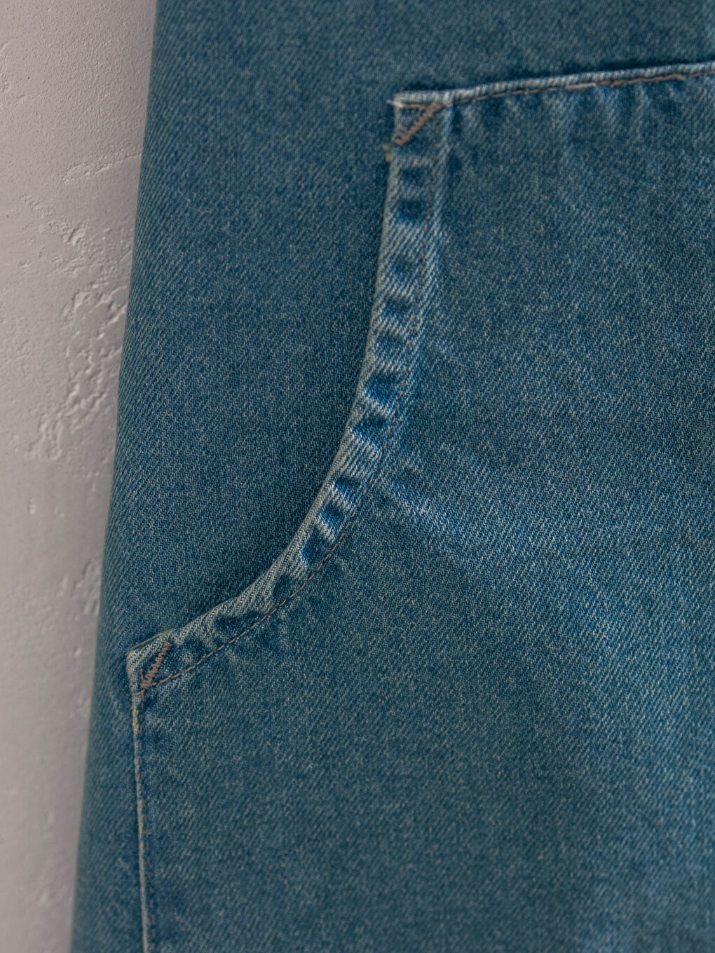 Schürze mit Taschen-Detail-2