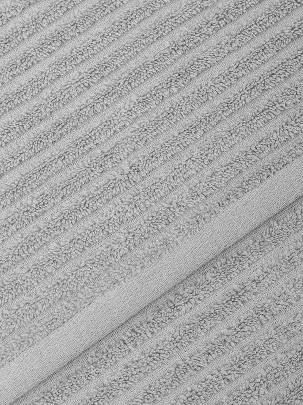 Prugasti sportski peškir-2