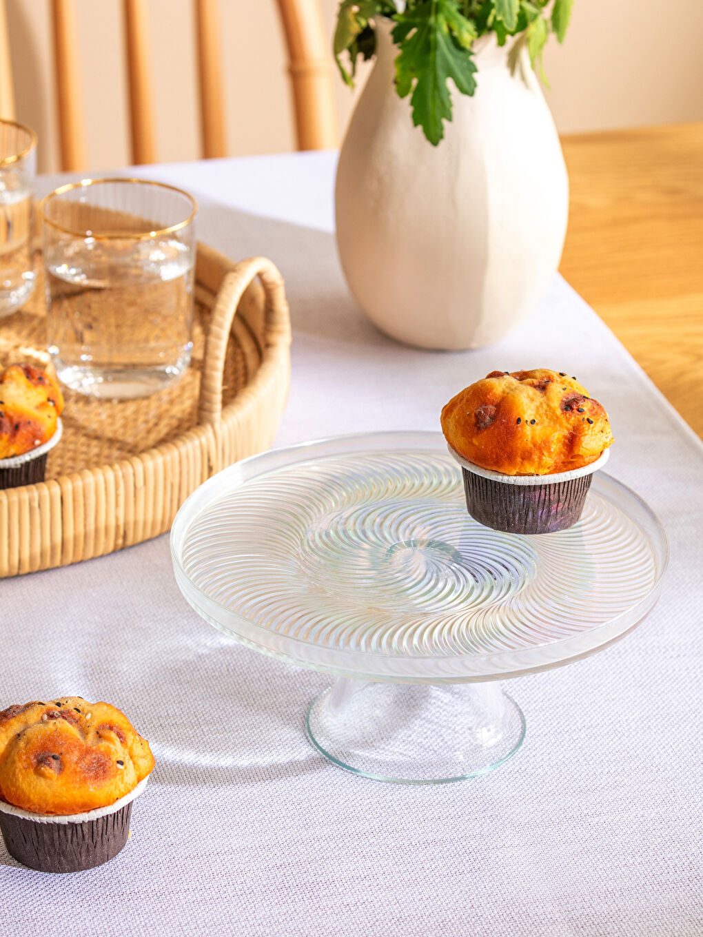 ფეხიანი შუშის ტორტის სადგამი 21 სმ