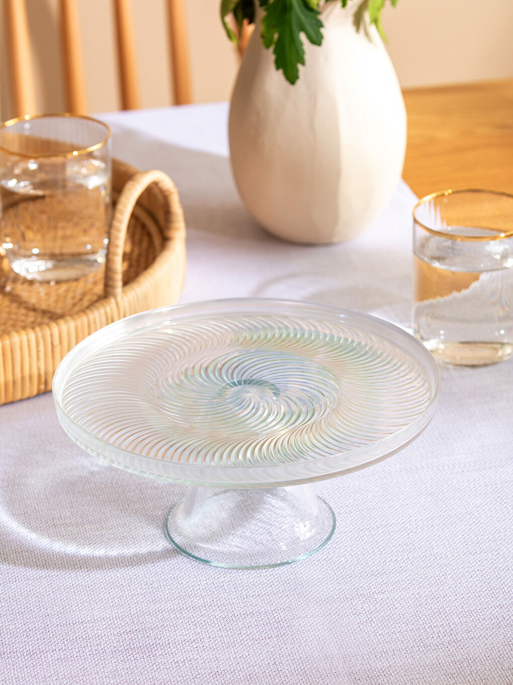 ფეხიანი შუშის ტორტის სადგამი 21 სმ-1