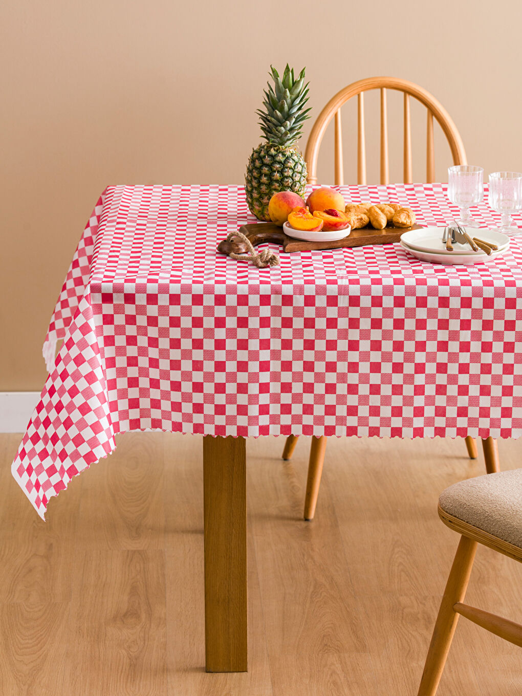 Kırmızı Dama Desenli Masa Örtüsü 160x160 cm-1