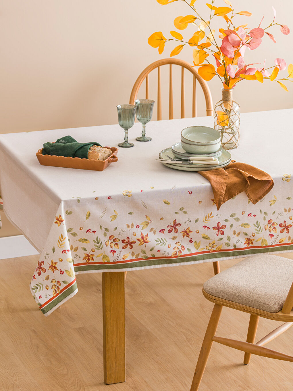 LCW HOME Floral Patterned Tablecloth 150x220 cm -W55970Z8-F9C