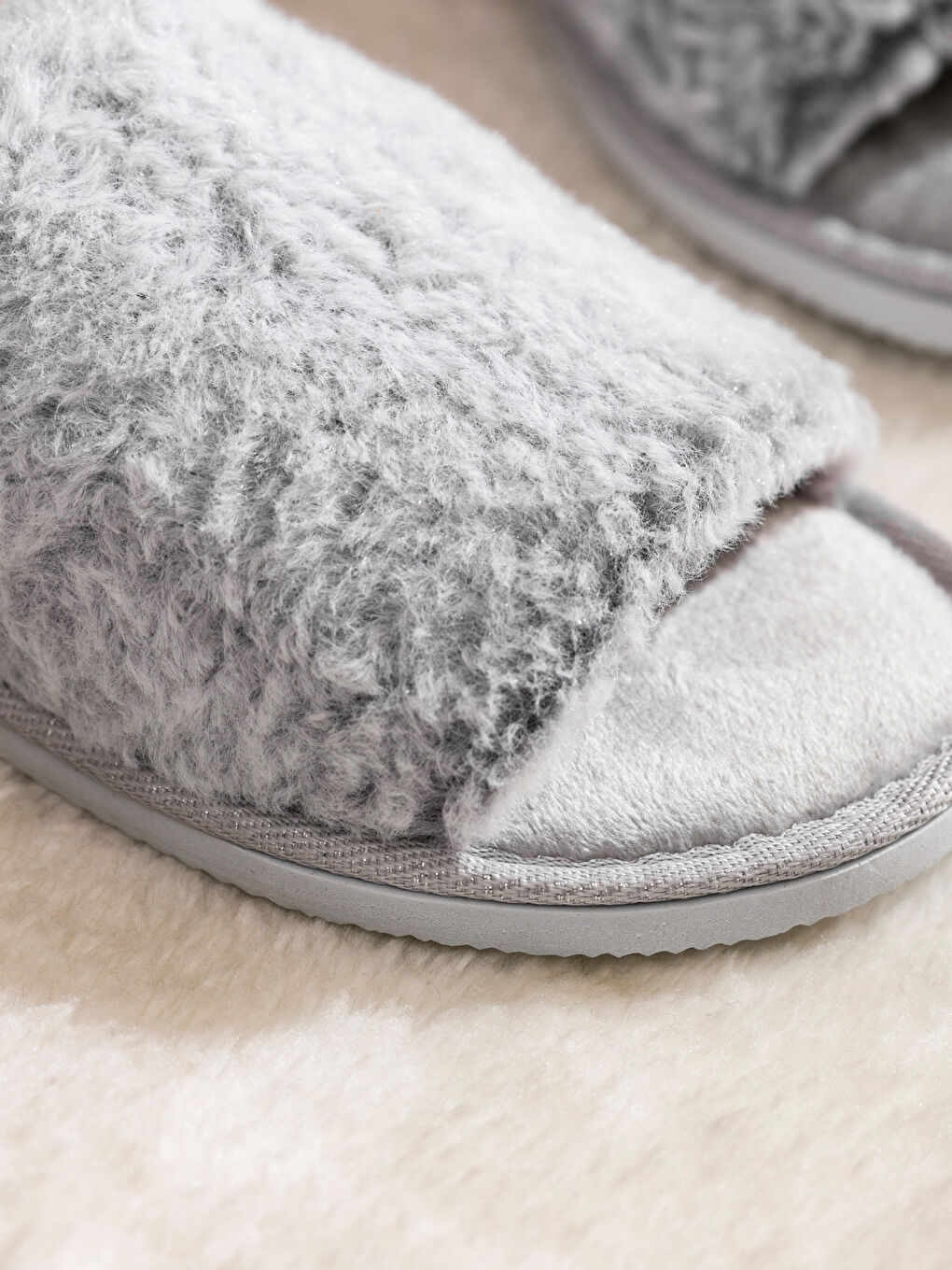 LCW HOME Plush Women's Home Slippers -W56810Z8-JSB