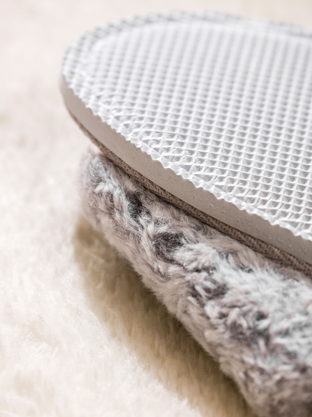 LCW HOME Plush Women's Home Slippers -W56810Z8-JSB