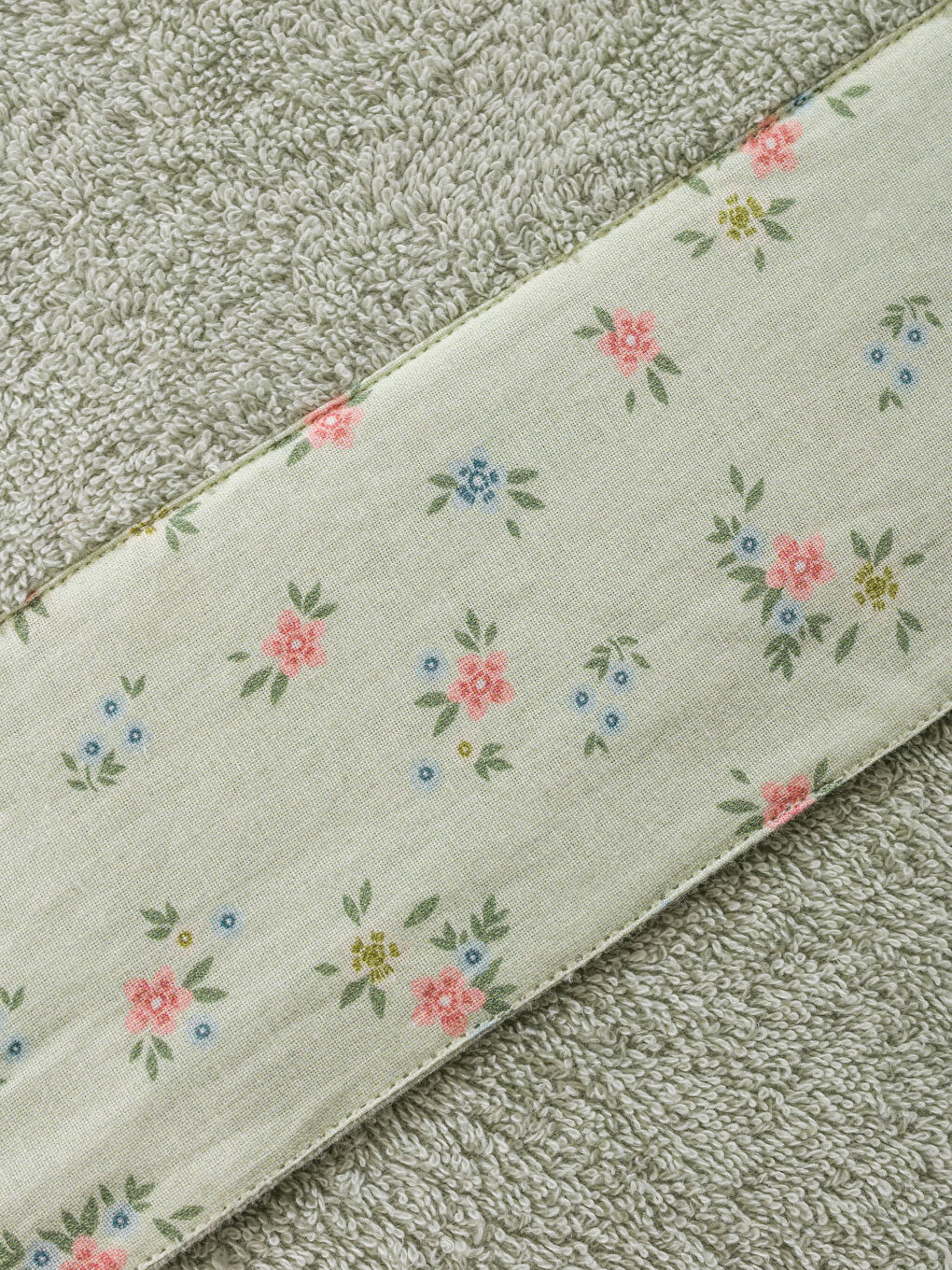 LCW HOME Floral Embroidered Hand Towel 50x80 cm -W56914Z8-SW4