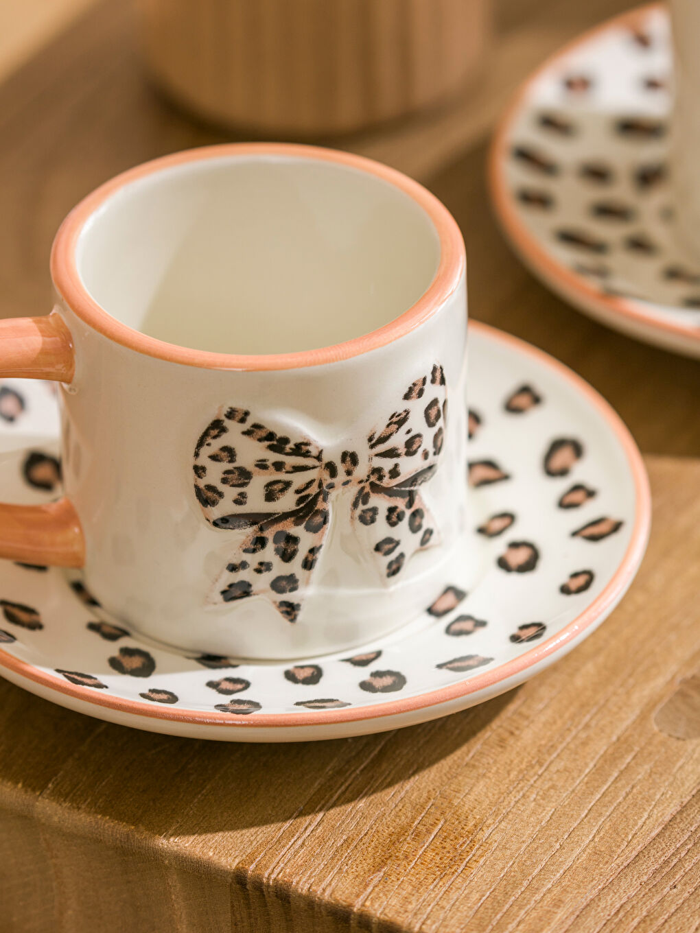 Karışık Fiyonk Desenli İki Kişilik Seramik Kahve Fincan Takımı 100 ml-2