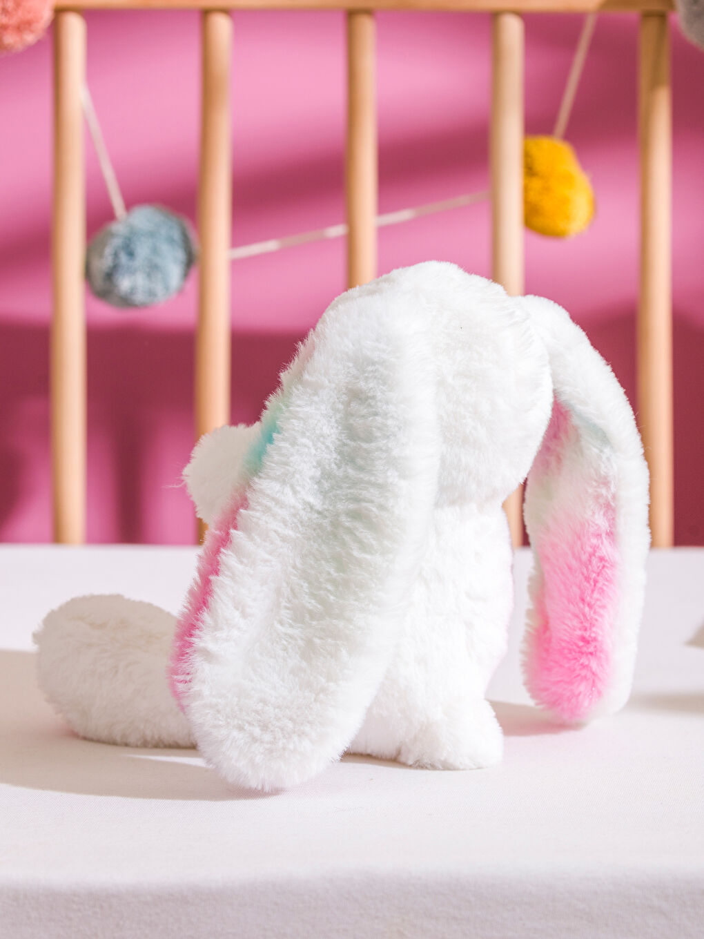 Beyaz Tavşan Figürlü Pelüş Bebek Kırlent 26 cm-1