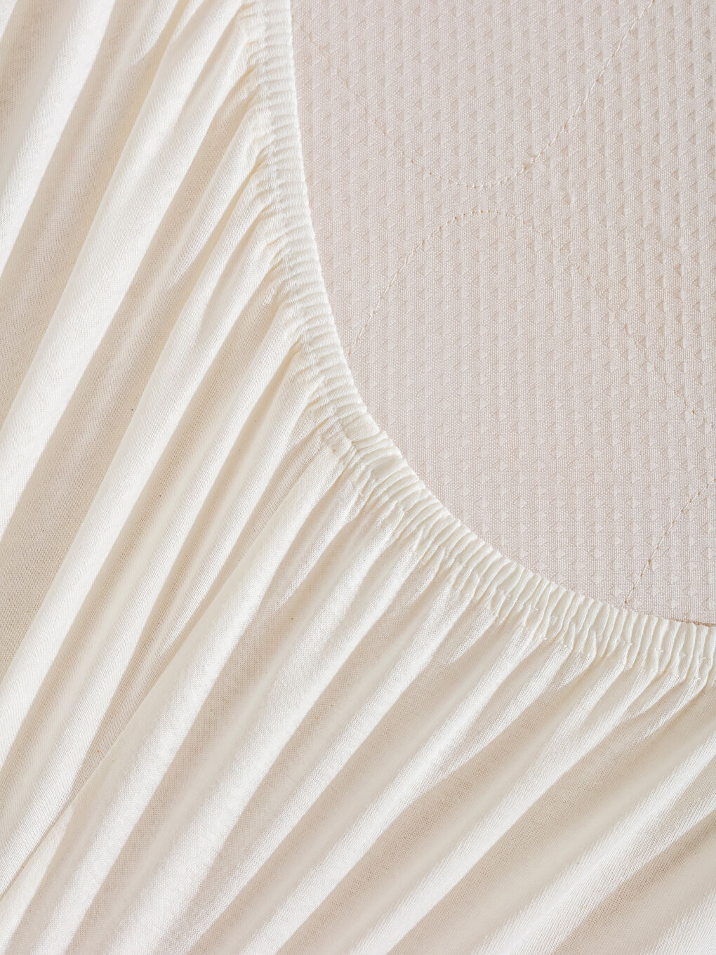 LCW HOME Plain Single Fitted Bed Sheet -W58418Z8-DLL