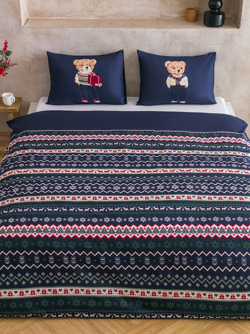 Lacivert Ayı Teddy Baskılı Çift Kişilik Nevresim Seti-1