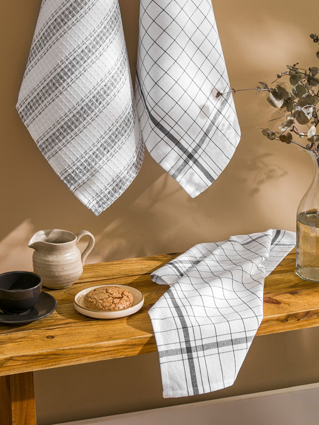 LCW HOME مناشف تجفيف مطبوعة، 3 قطع، 40x50 سم -W58948Z8-LQJ