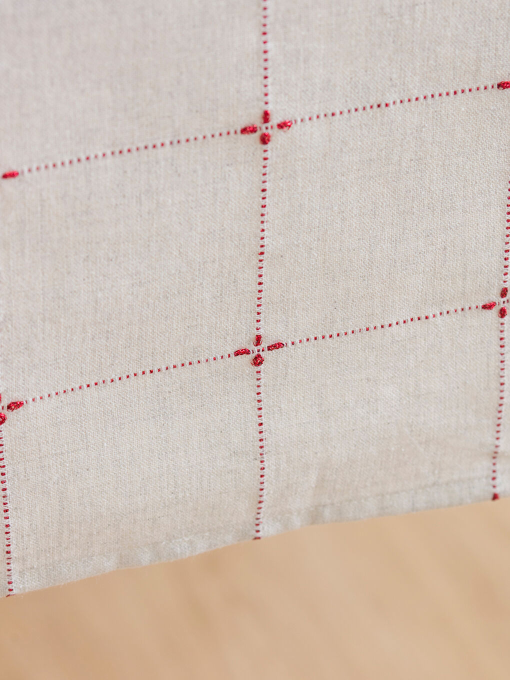 Striped Embroidered Runner 45x150 cm-3