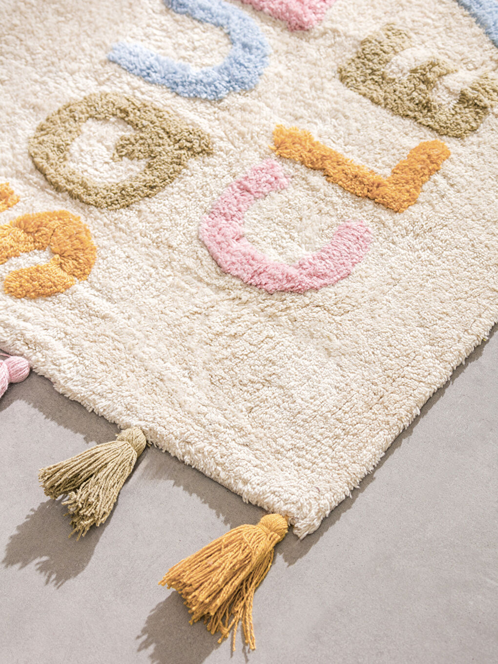LCW HOME Embroidered Text Bath Mat 50x80 cm -W59777Z8-F9C