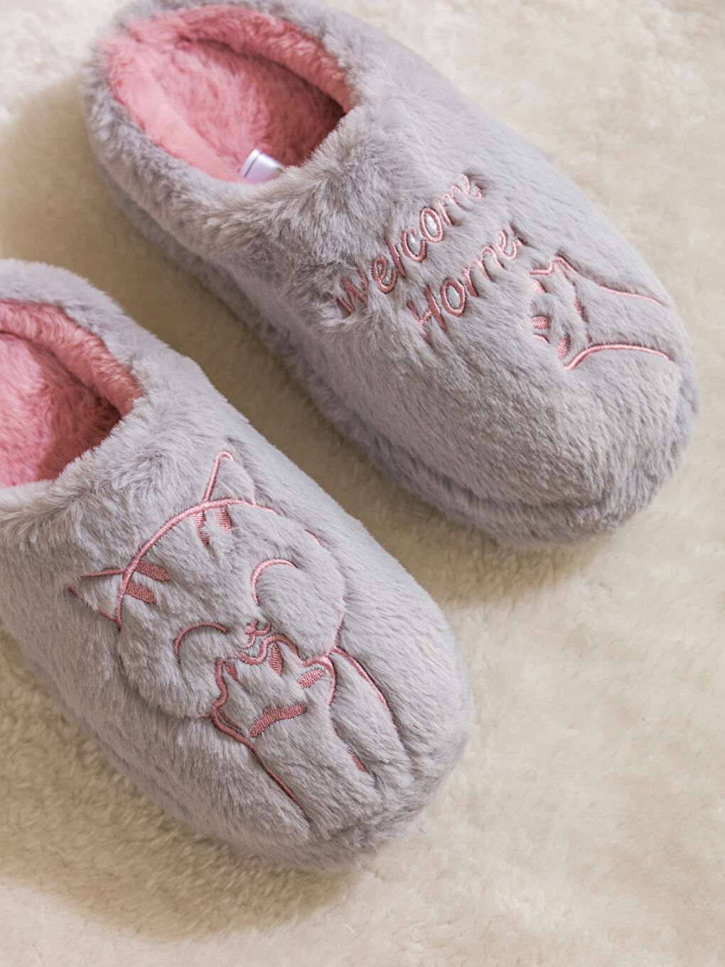 Cat Embroidered Women's Home Slippers-2