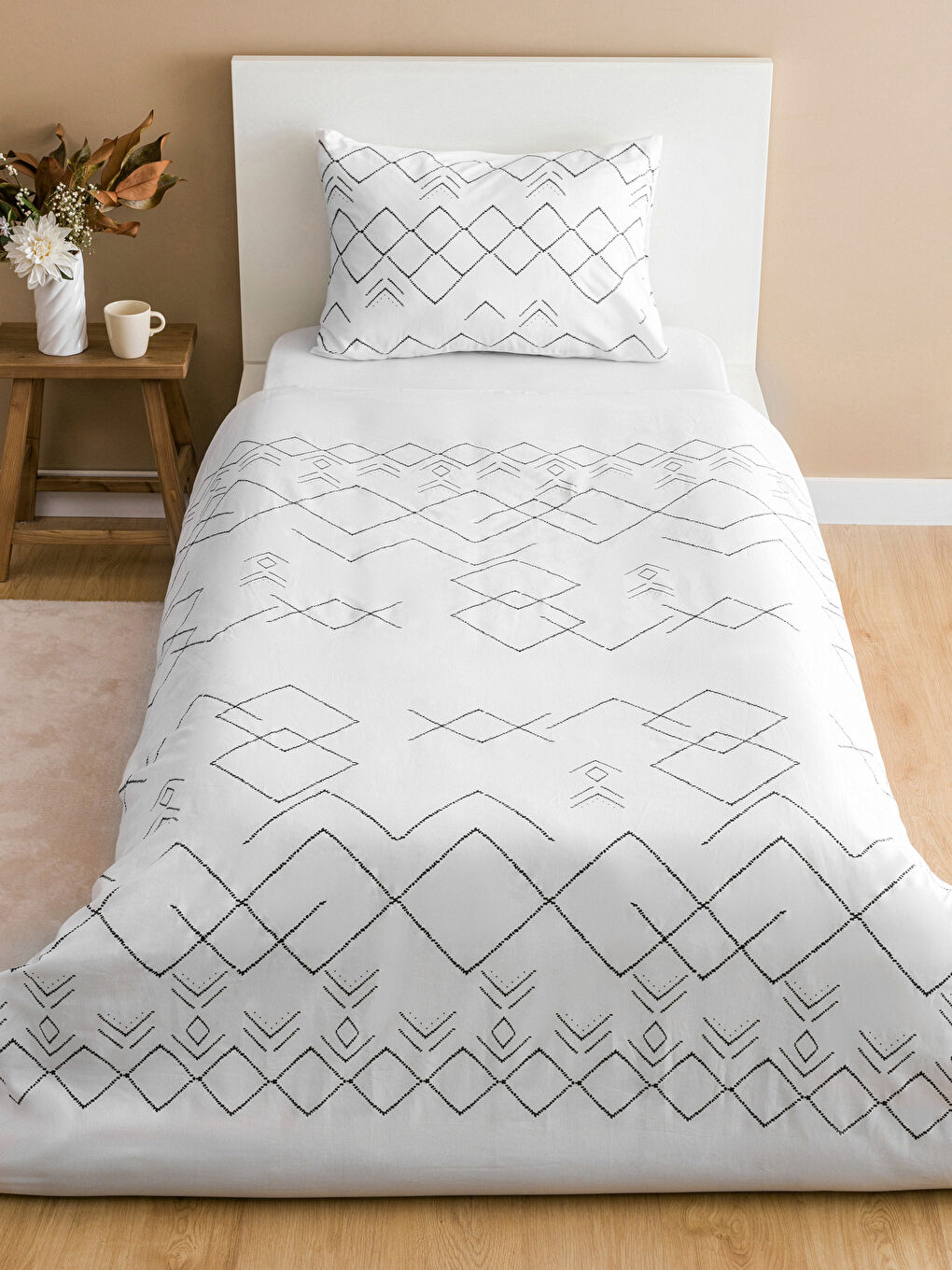 LCW HOME سێتی کەڤەری تاکە پەڕۆی نەخشدار و هێڵدار -W5AK59Z8-F9C