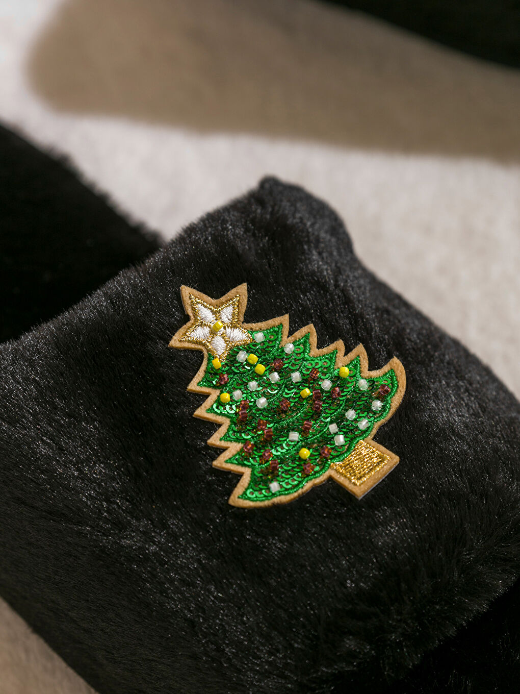 Woman BLACK Home Slippers-2