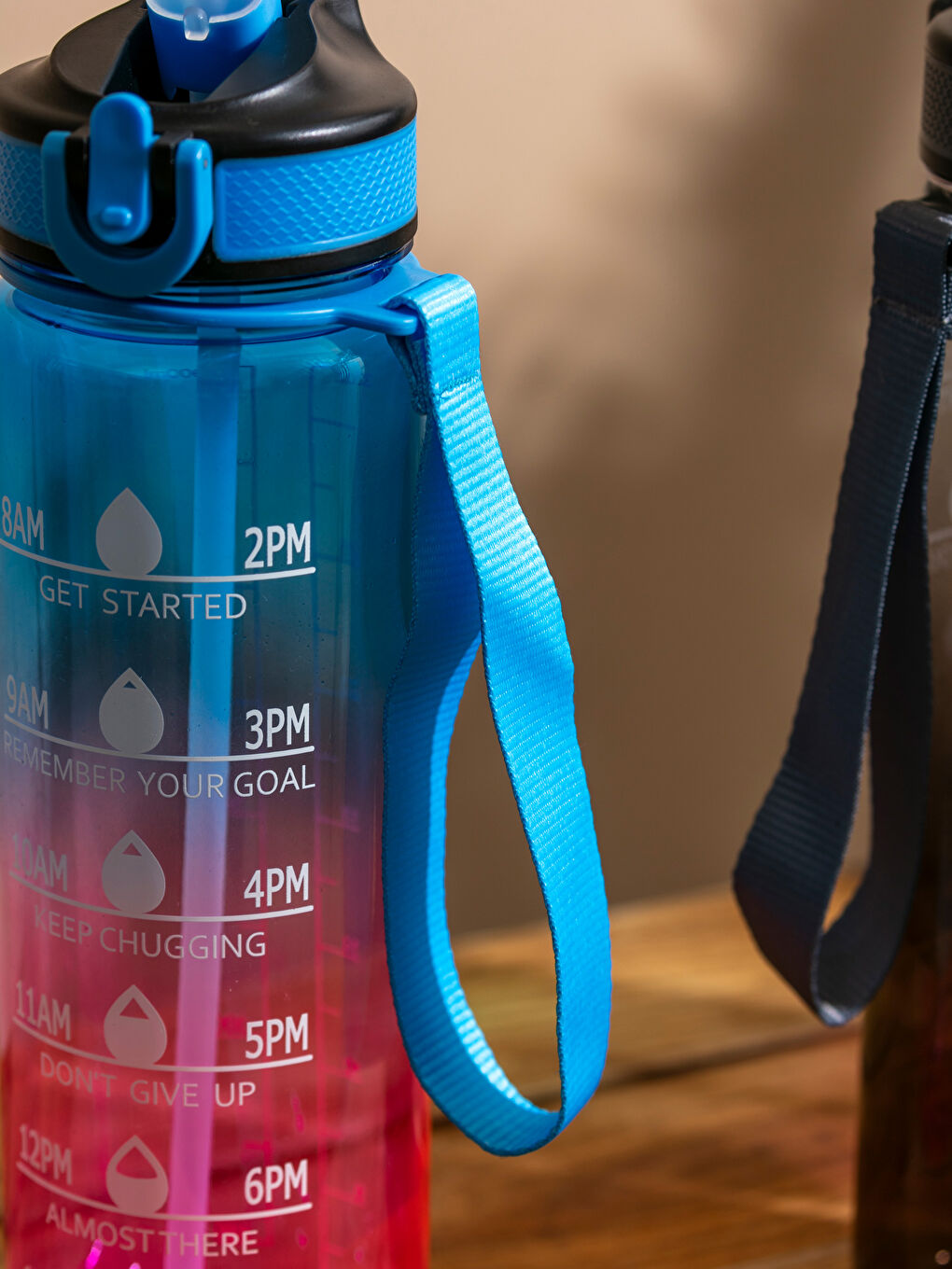 LCW ACCESSORIES Graduated Water Bottle 1000 ml -W5AT30Z8-QBC