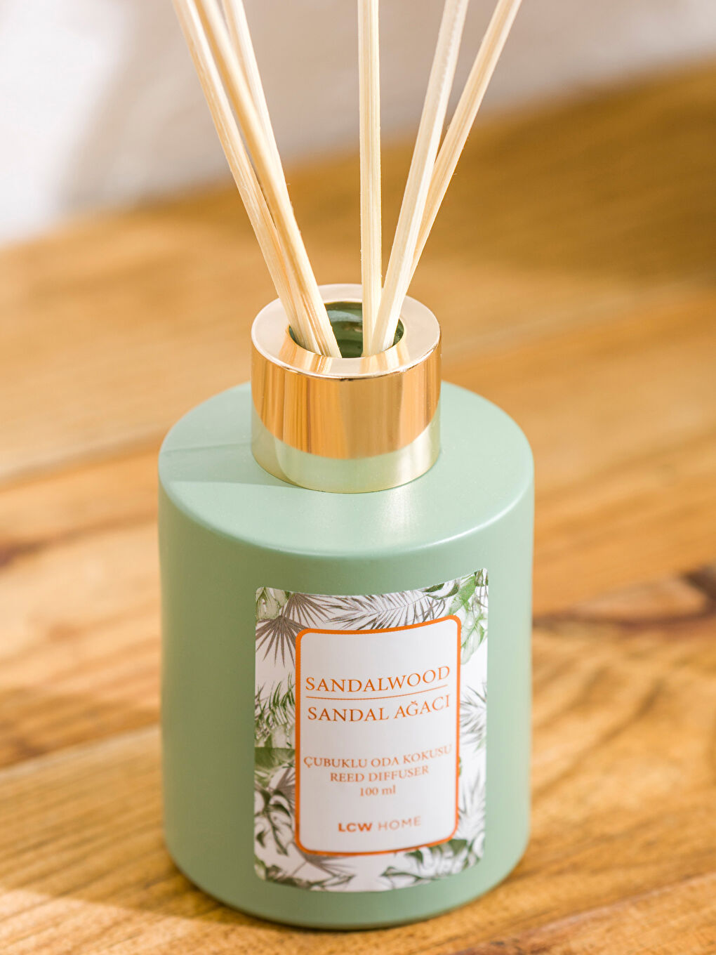 Sandalwood Scented Reed Room Fragrance 100 ml-2