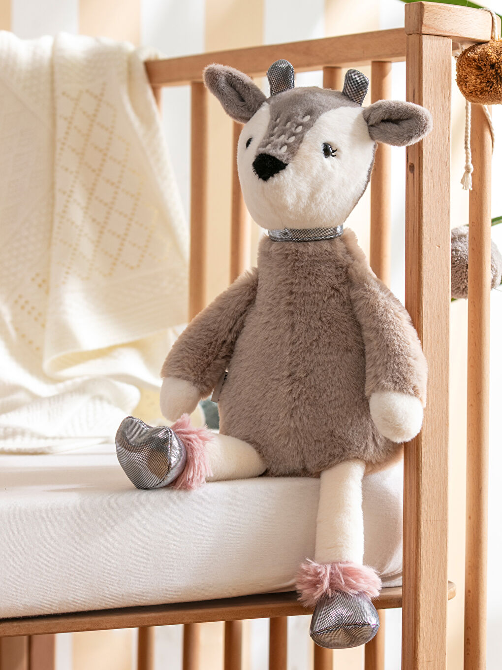 BEIGE Baby's Cushion