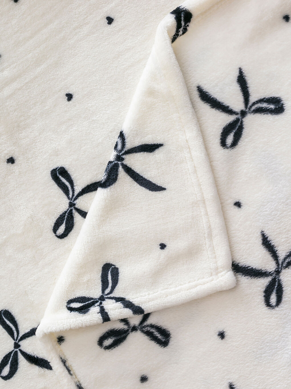 BLACK Double Blanket-3