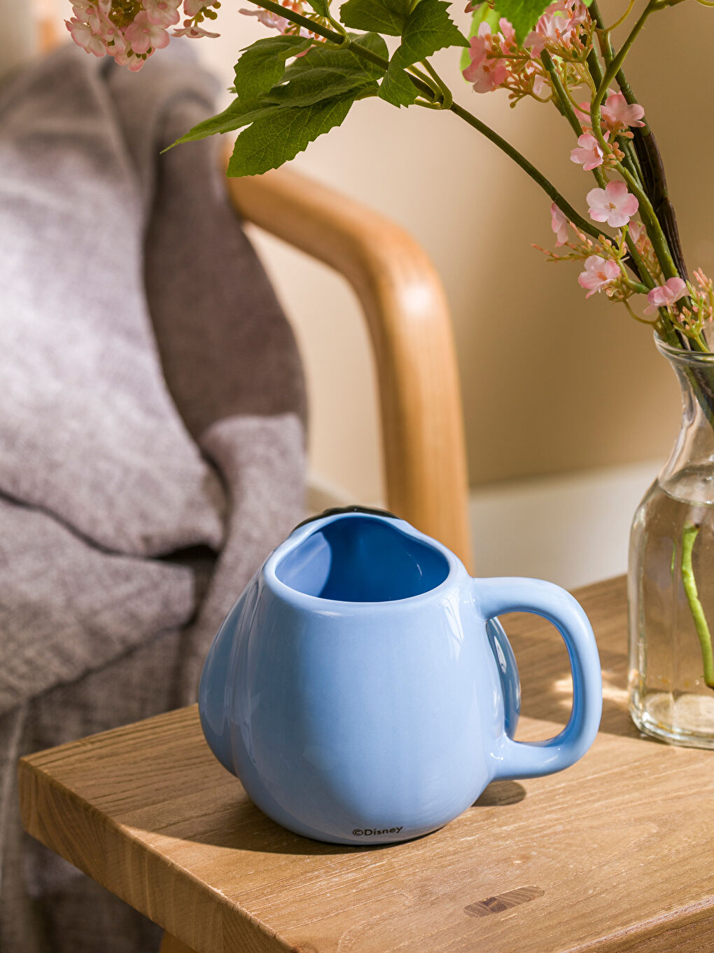 Mavi Winnie The Pooh Eeyore Baskılı Seramik Kupa 520 ml-1