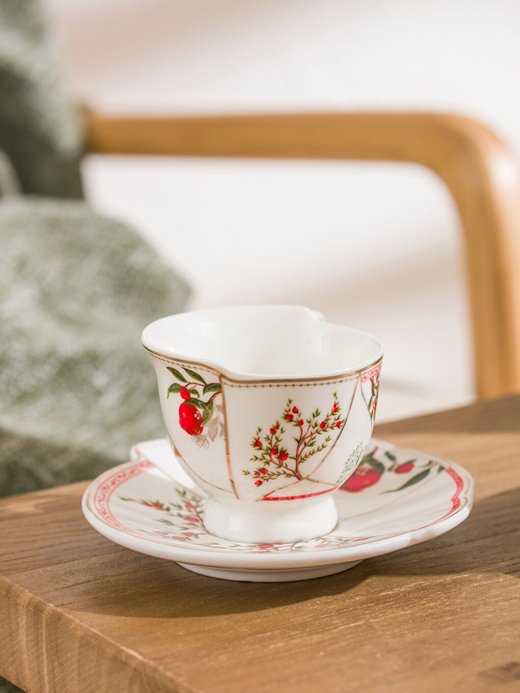 Karışık Çiçek Baskılı 2 Kişilik Porselen Kahve Fincan Takımı 90 ml-1