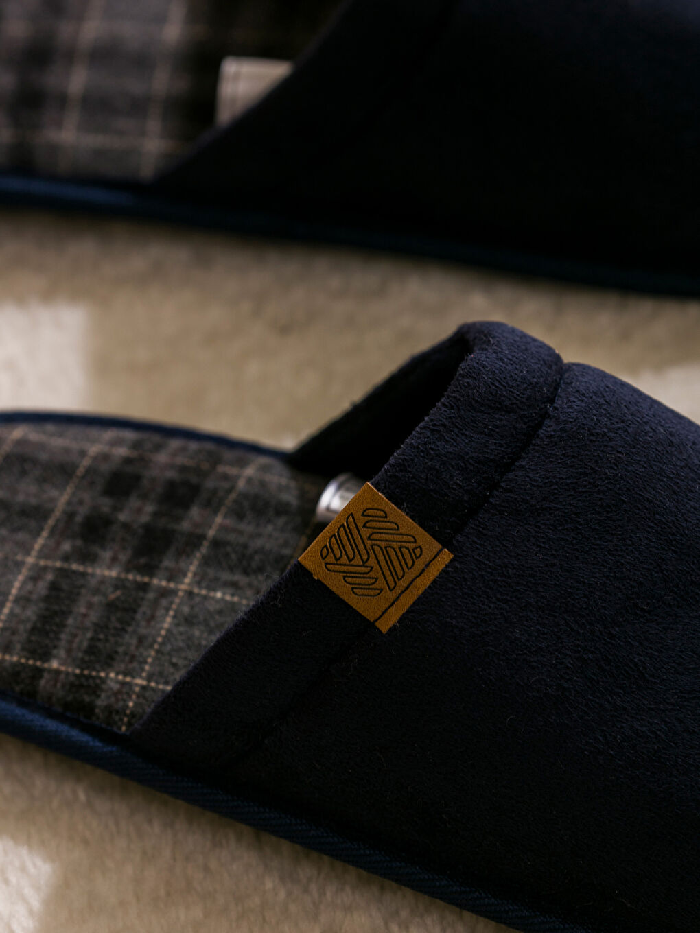 Man NAVY Home Slippers-2