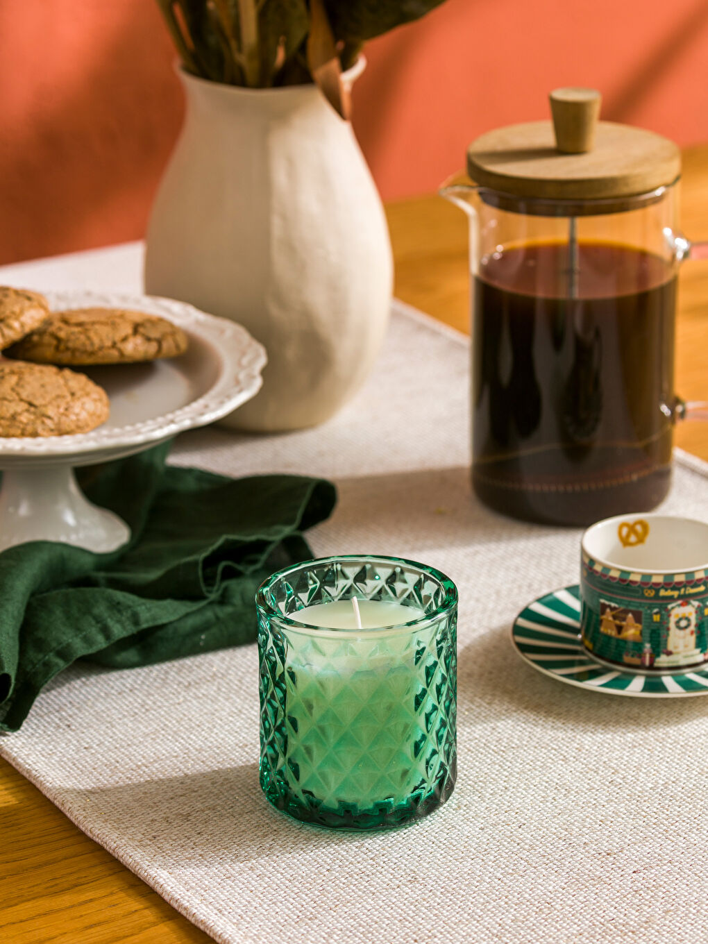 شمعة زجاجية ديكورات 210 غرام-1