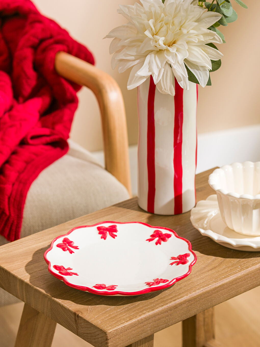 RED Cake Plate-1