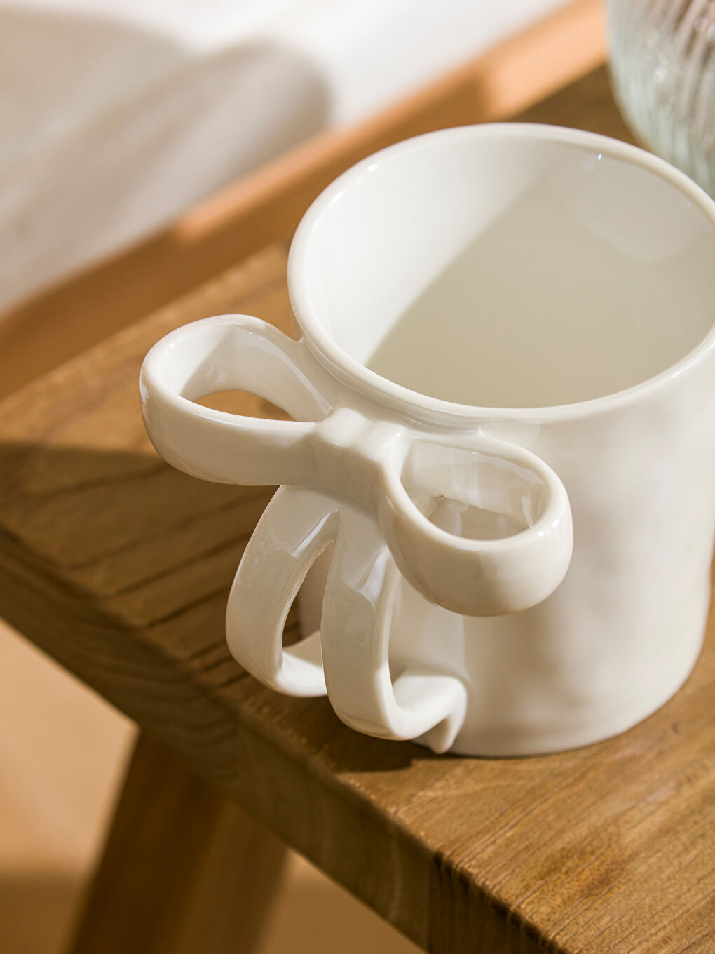 WHITE Mug-2