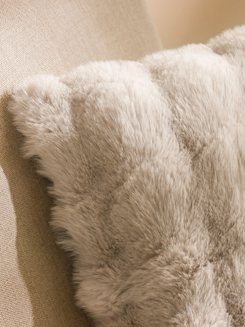 Чехол на подушку из плюша 45x45 см-2