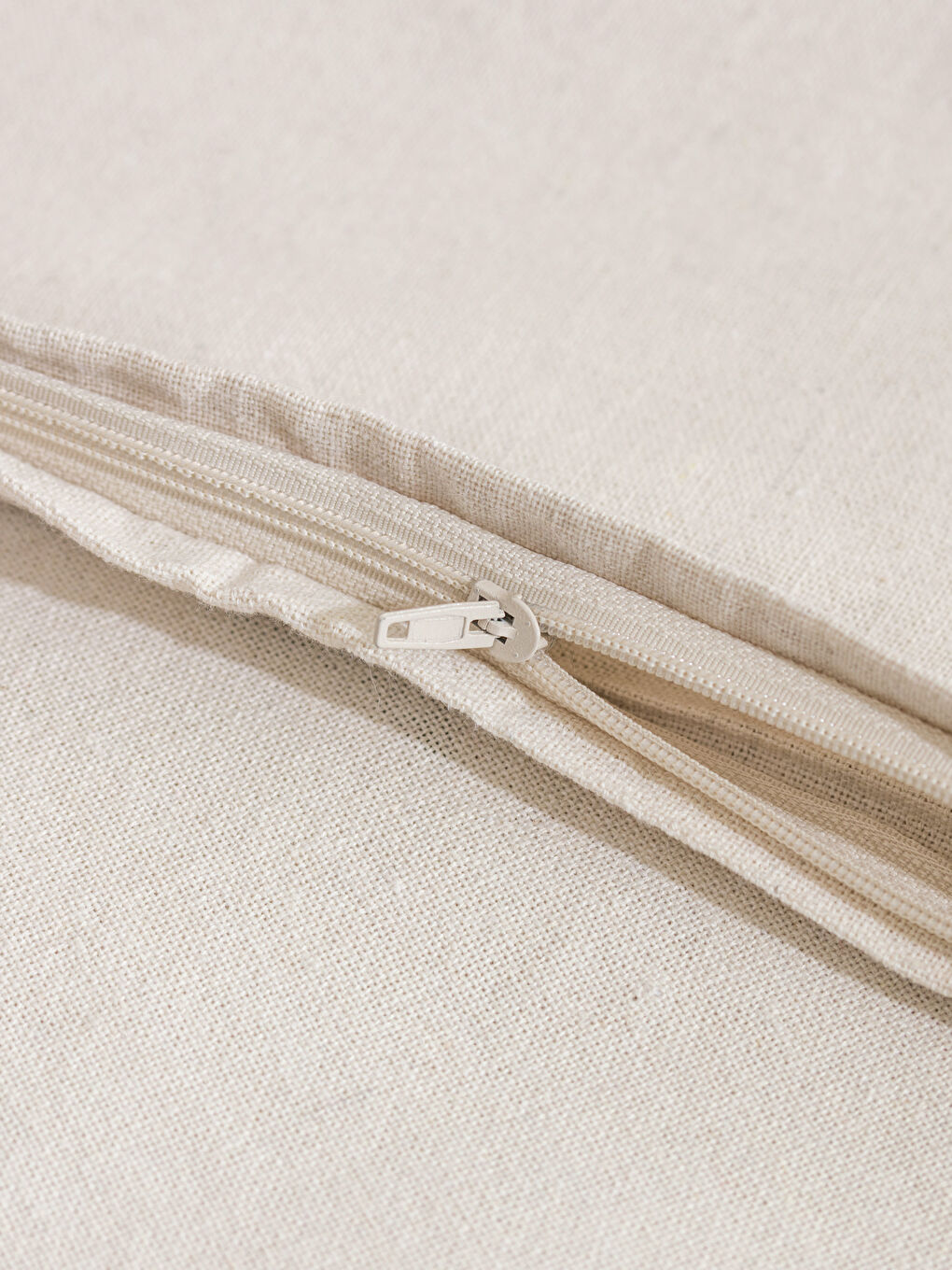 Ekru Yılbaşı Temalı Kırlent Kılıfı 35x50 cm-4