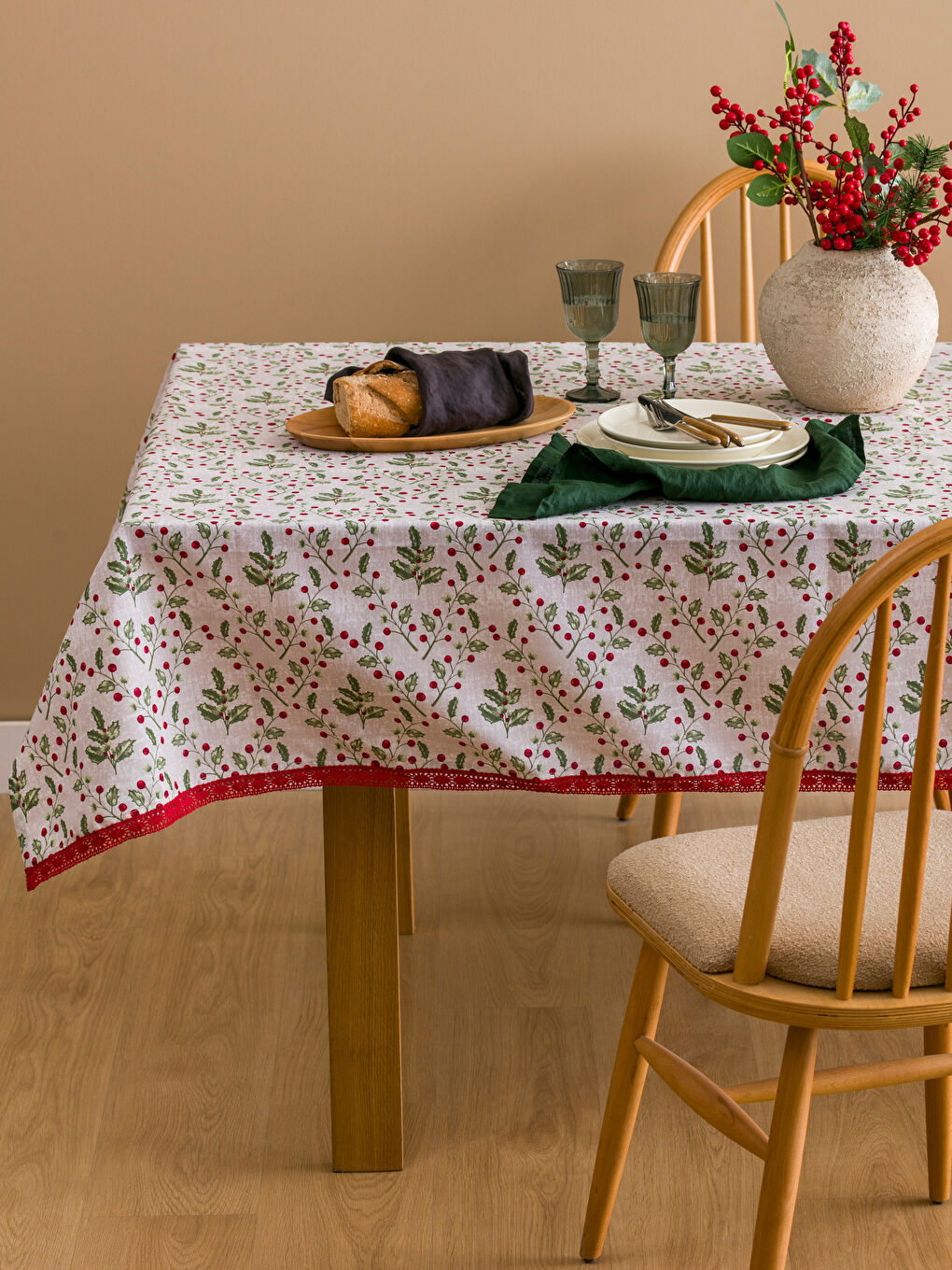 Christmas Themed Tablecloth 150x220 cm-3