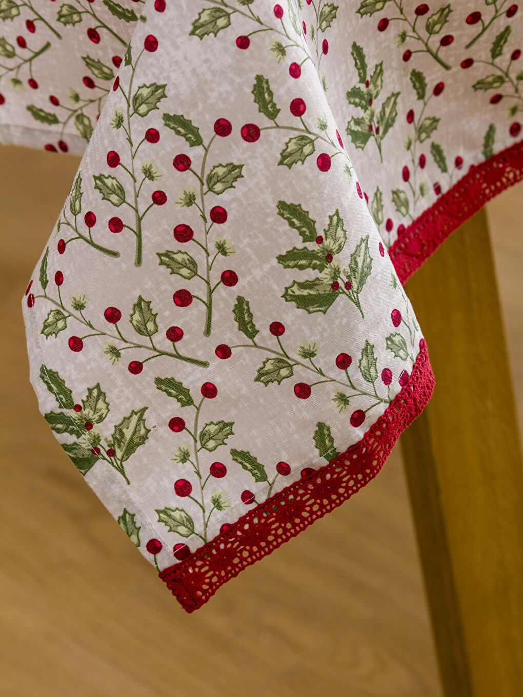 Christmas Themed Tablecloth 150x220 cm-5